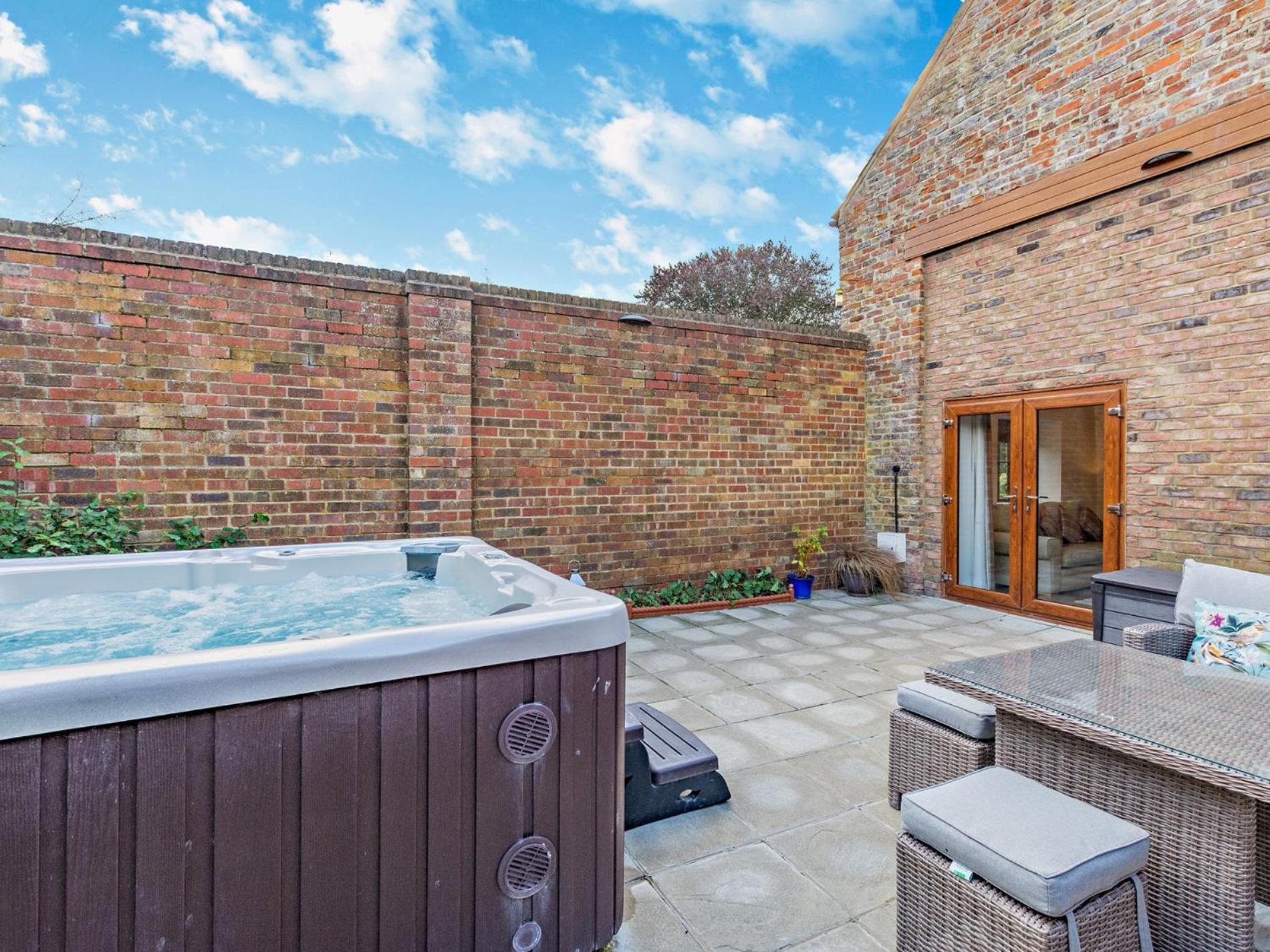 Villa 2 Bed In Filey 79280 Wold Newton  Esterno foto