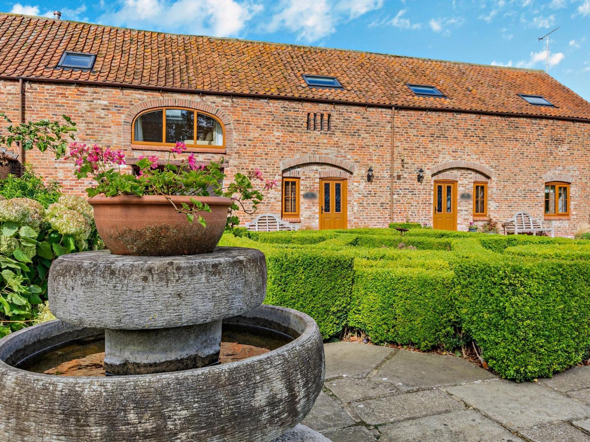 Villa 2 Bed In Filey 79280 Wold Newton  Esterno foto